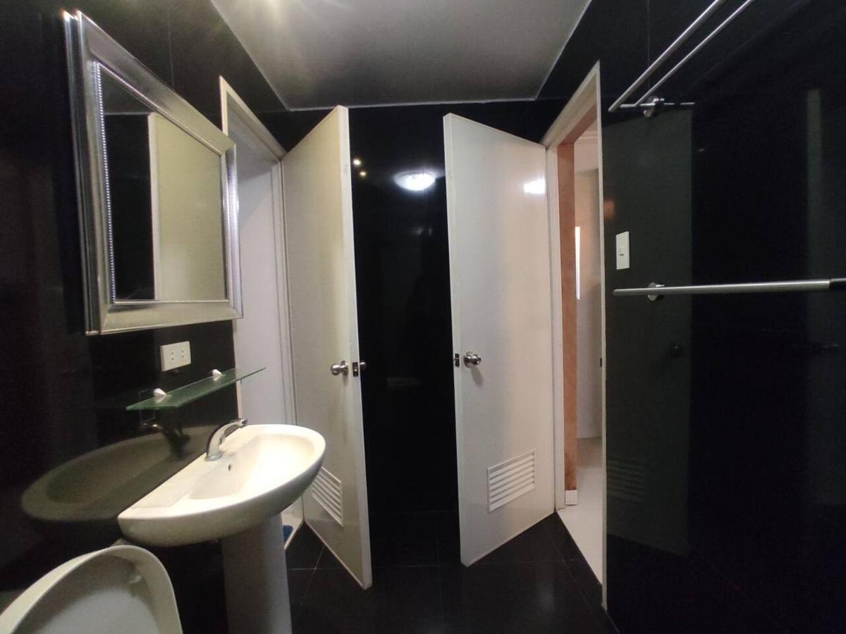 2Br Condo At Kandi Tower 2 Ángeles Extérieur photo